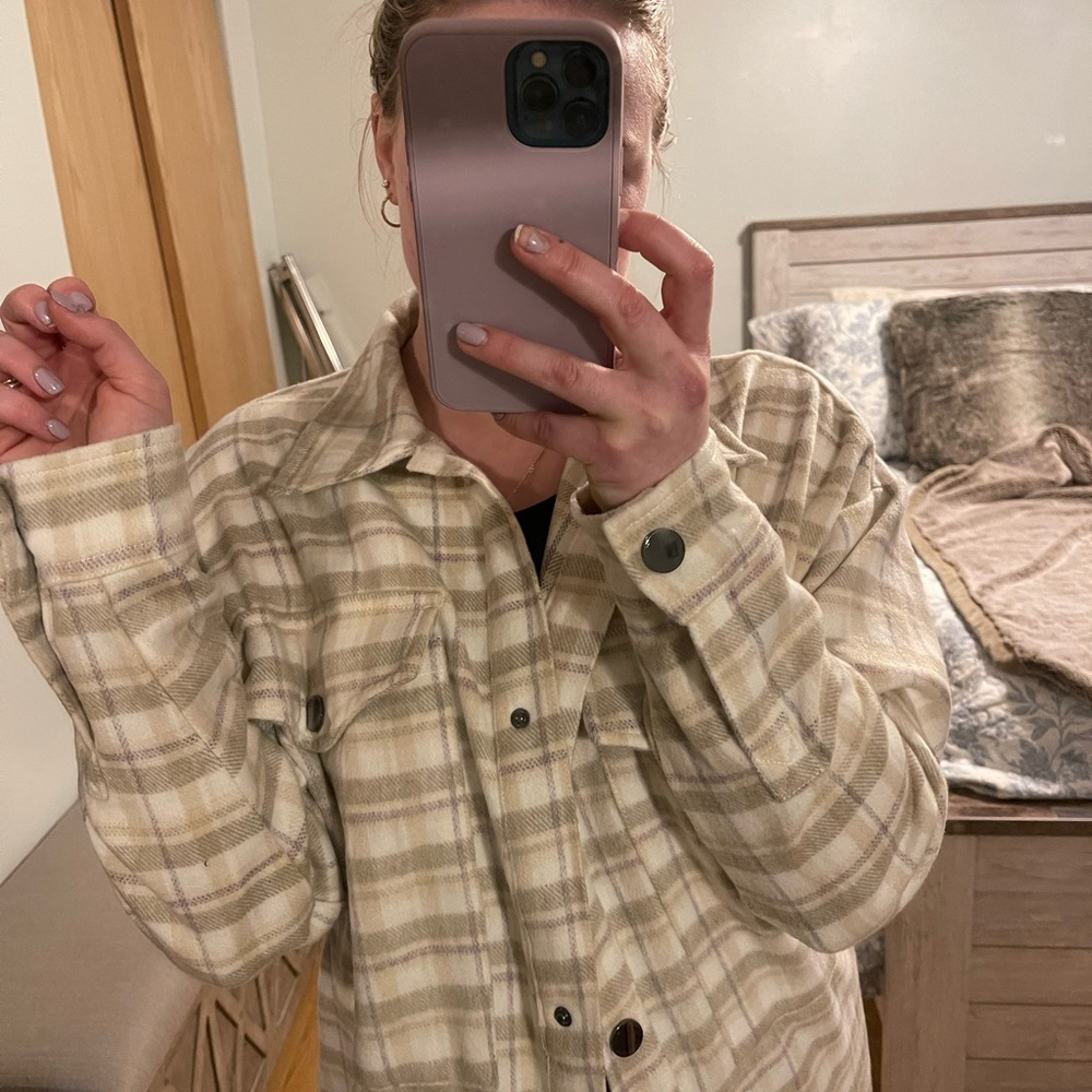 Plaid Shacket - Picture 5 of 7
